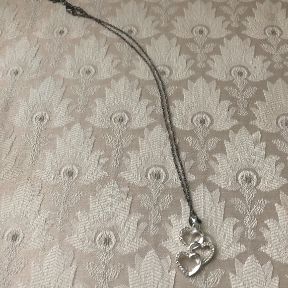 3 Heart Necklace - Picture 1 of 2